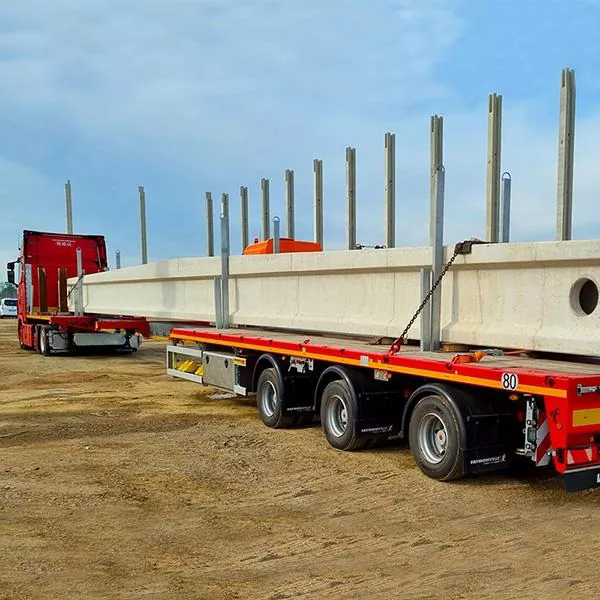 Hur minskar påhängsvagnar för standardbalktransport överdimensionerade lasttransportrisker och driftskostnader för flottan?
