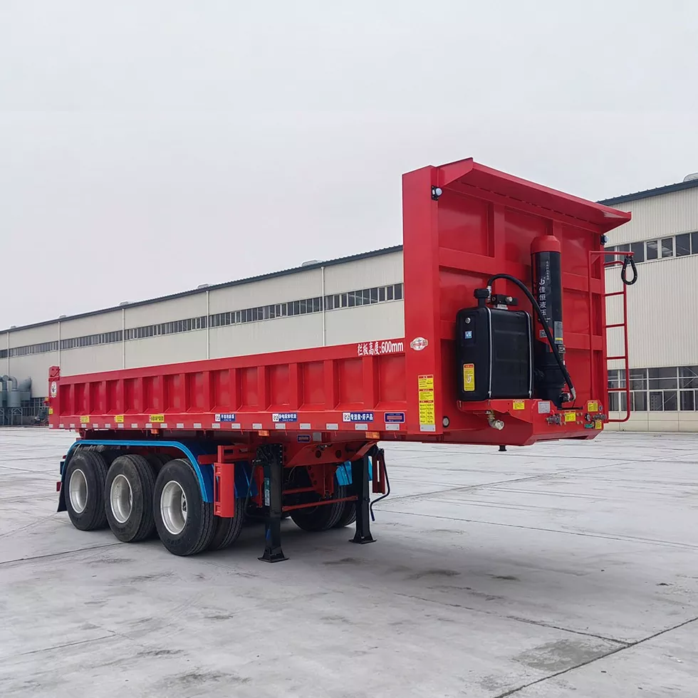 Heavy-Duty Engineering semitrailer med tippning bak Heavy-Duty Engineering semitrailer med tippning bak